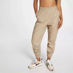 CALIA by Carrie Underwood Small Barely Khaki Ath-Leather High-Rise Jogger Pants